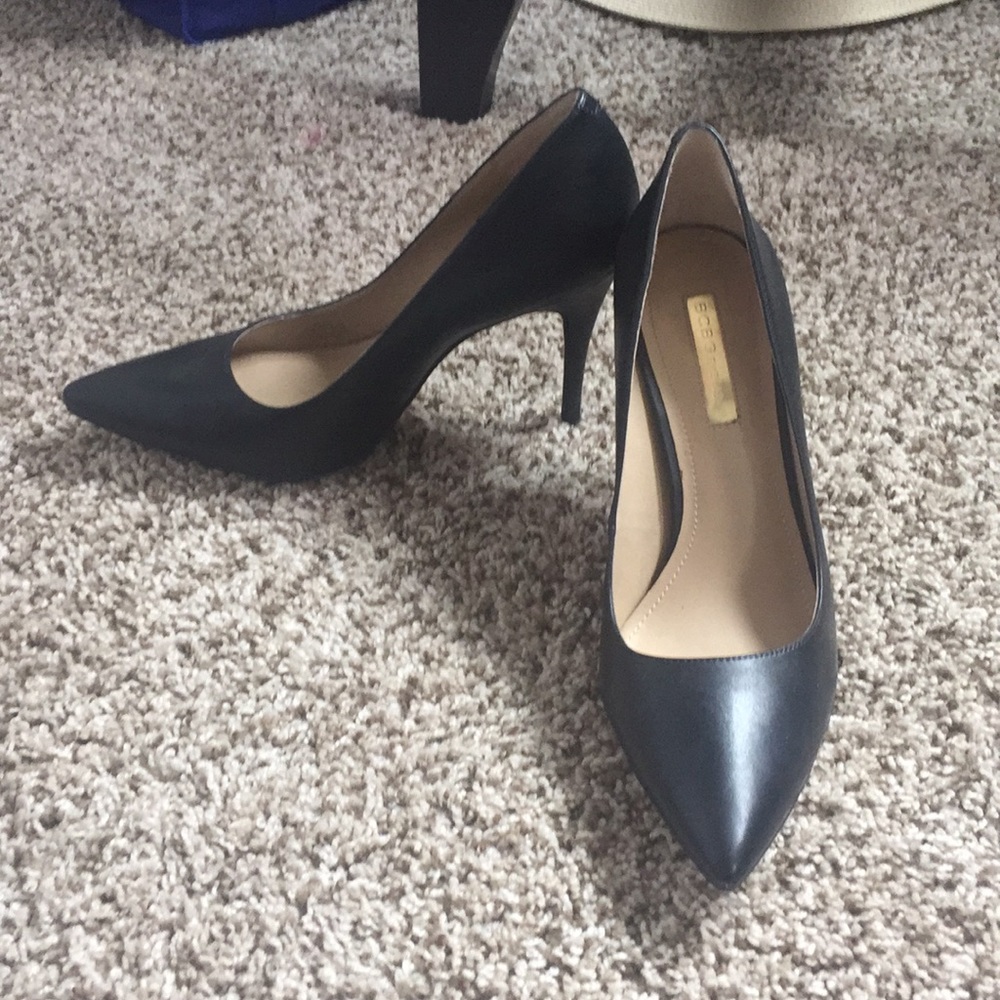 Black BCBG heels
